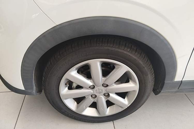 Used Leapmotor T03 2023 310 Lite Edition Left Front Wheel Hub