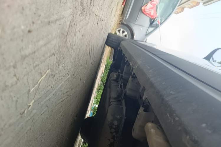 Used Leapmotor T03 2023 200 Lite Edition Left Side Sill