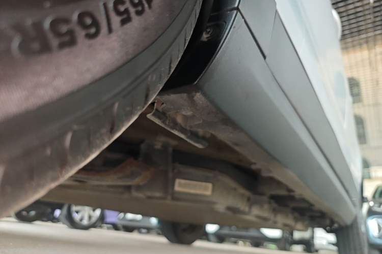 Used Leapmotor T03 2023 310 Lite Edition Left Side Sill