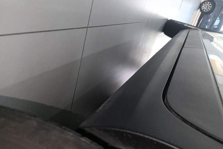 Used Leapmotor T03 2023 310 Lite Edition Left Side Sill