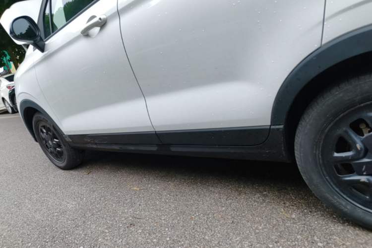 Used Leapmotor T03 2023 310 Lite Edition Left Side Sill