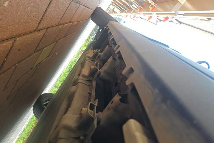 Used Leapmotor T03 2023 310 Lite Edition Left Side Sill