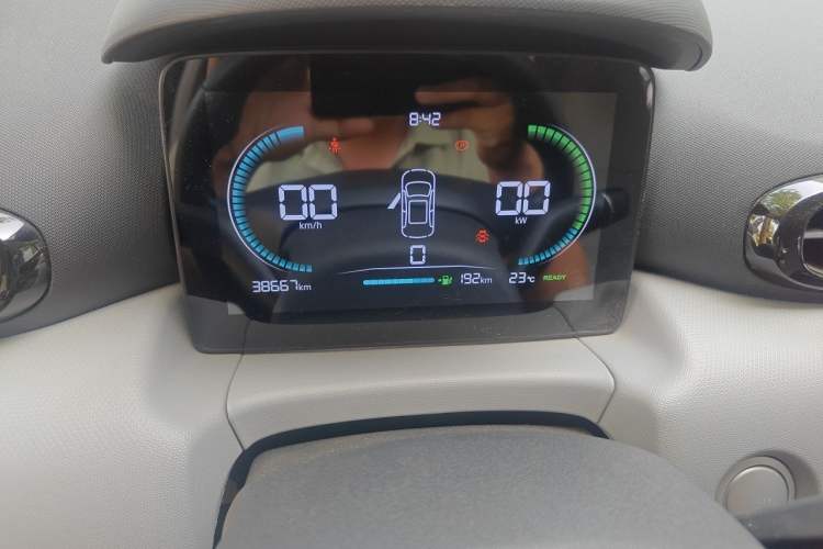 Used Leapmotor T03 2023 310 Lite Edition Odometer Close Up