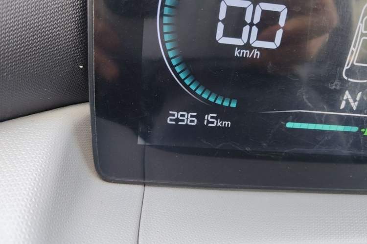 Used Leapmotor T03 2023 200 Lite Edition Odometer Close Up