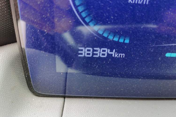 Used Leapmotor T03 2023 200 Lite Edition Odometer Close Up