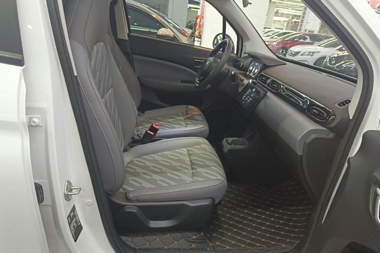 Used Leapmotor T03 2023 310 Lite Edition Right Front Seat