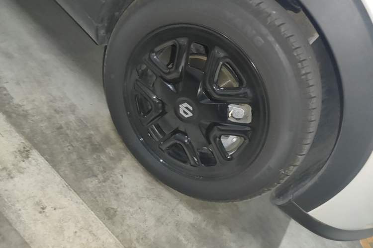 Used Leapmotor T03 2023 310 Lite Edition Right Front Wheel Hub