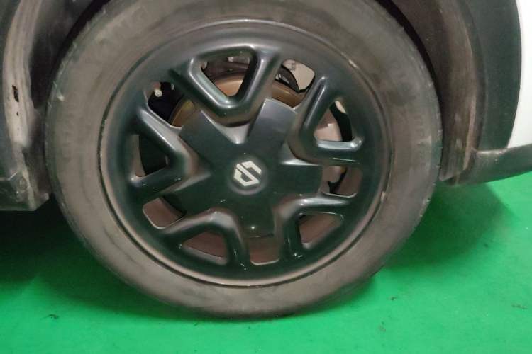 Used Leapmotor T03 2023 310 Lite Edition Right Front Wheel Hub