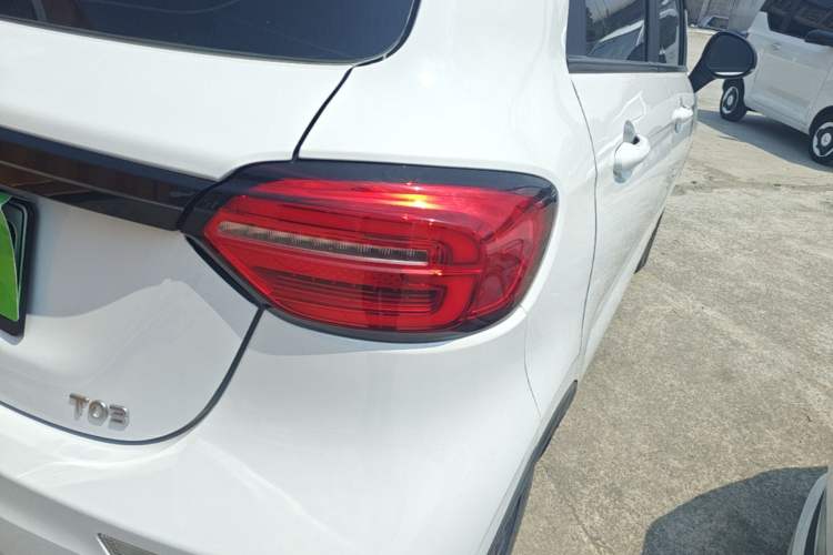 Used Leapmotor T03 2023 310 Lite Edition Right Rear Taillight