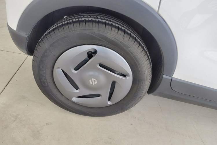 Used Leapmotor T03 2023 200 Lite Edition Right Rear Wheel Hub