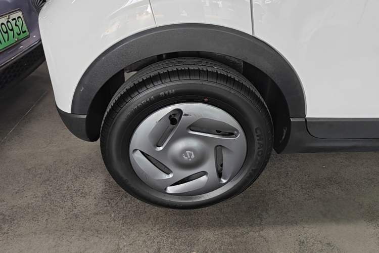 Used Leapmotor T03 2023 200 Lite Edition Right Rear Wheel Hub