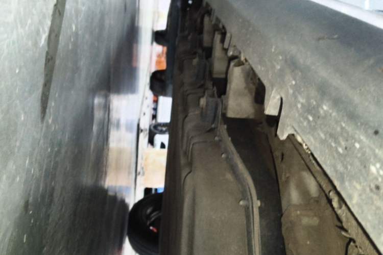 Used Leapmotor T03 2023 310 Lite Edition Right Side Sill