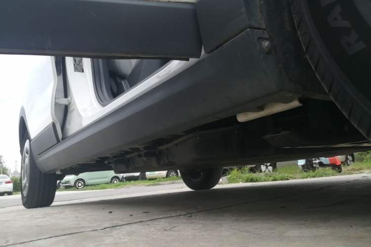 Used Leapmotor T03 2023 200 Lite Edition Right Side Sill