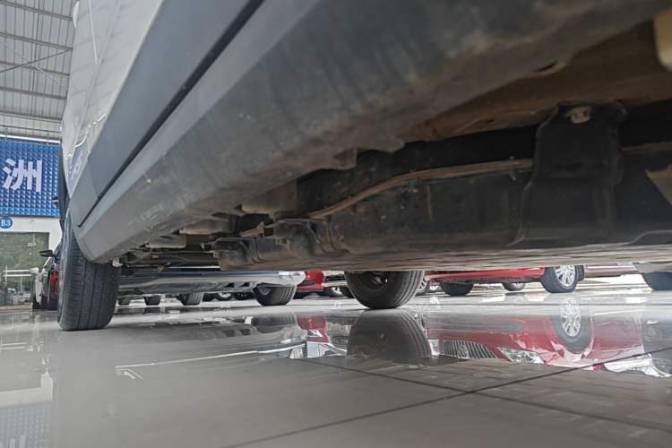 Used Leapmotor T03 2023 200 Lite Edition Right Side Sill