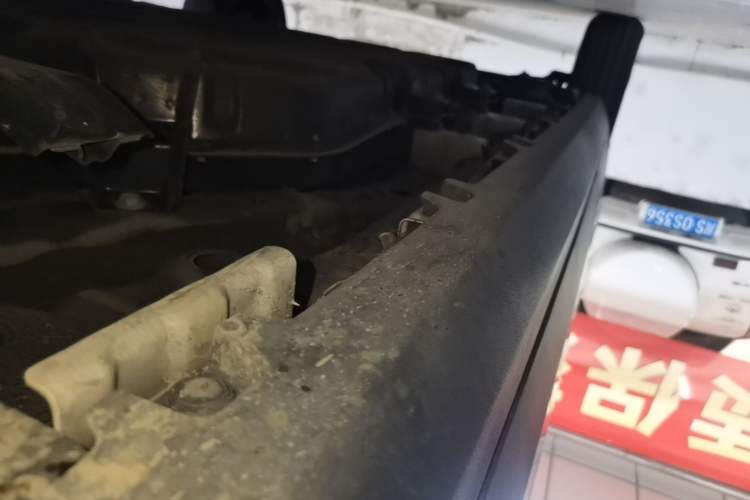 Used Leapmotor T03 2023 200 Lite Edition Right Side Sill