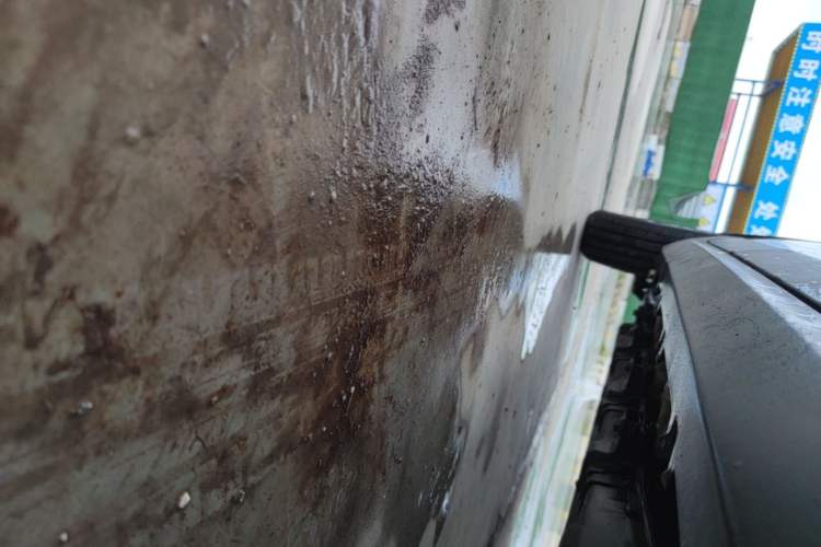 Used Leapmotor T03 2023 310 Lite Edition Right Side Sill