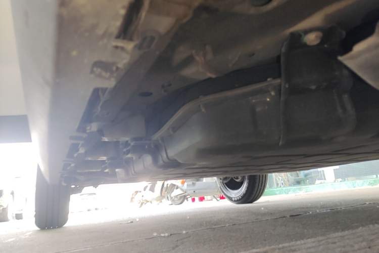 Used Leapmotor T03 2023 200 Lite Edition Right Side Sill