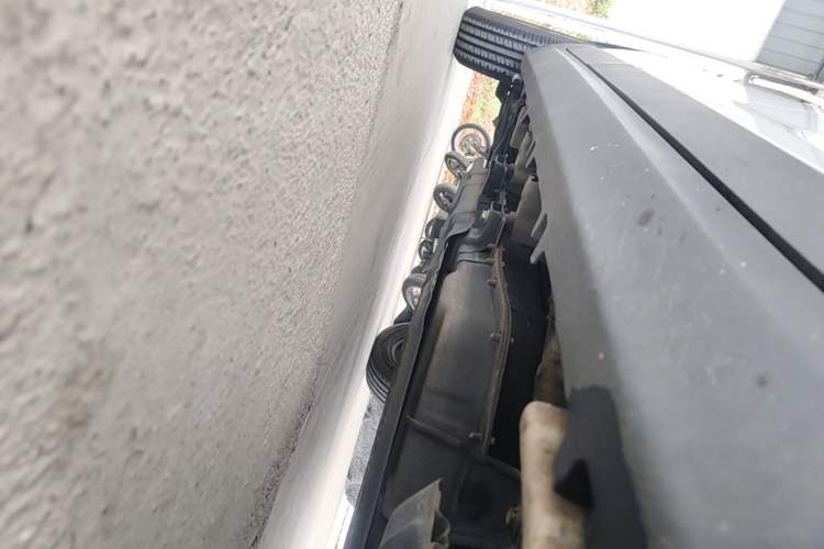 Used Leapmotor T03 2023 200 Lite Edition Right Side Sill
