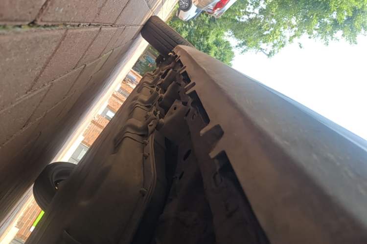 Used Leapmotor T03 2023 310 Lite Edition Right Side Sill