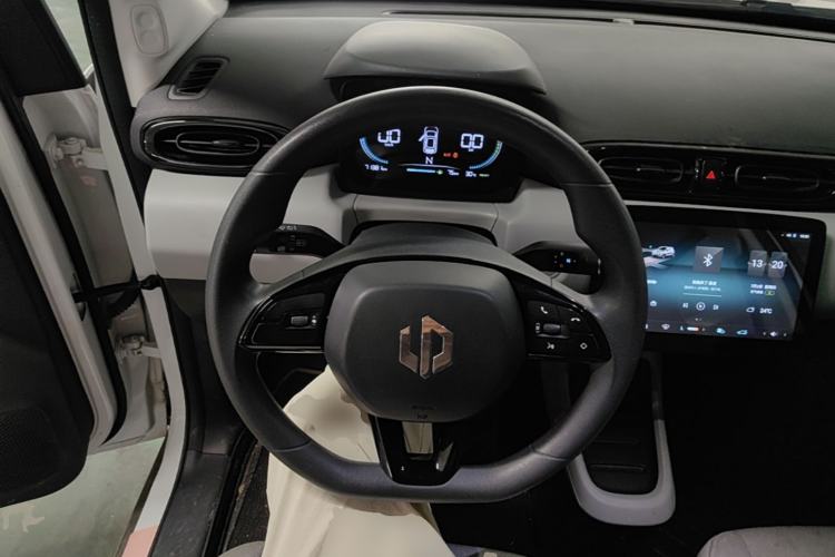 Used Leapmotor T03 2023 310 Lite Edition Steering Wheel
