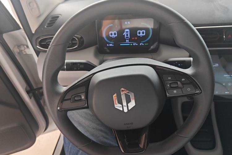 Used Leapmotor T03 2023 200 Lite Edition Steering Wheel