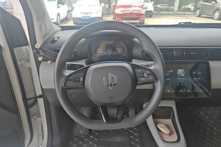 Used Leapmotor T03 2023 200 Lite Edition Steering Wheel