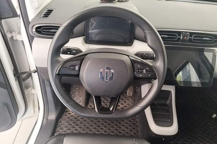 Used Leapmotor T03 2023 310 Lite Edition Steering Wheel