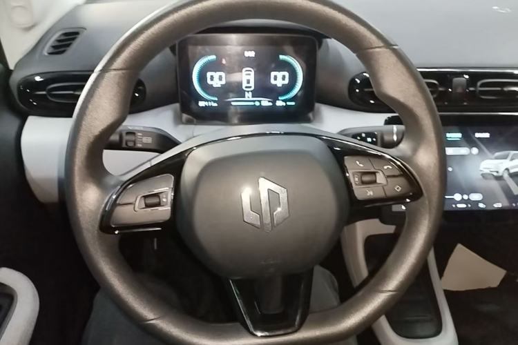 Used Leapmotor T03 2023 310 Lite Edition Steering Wheel