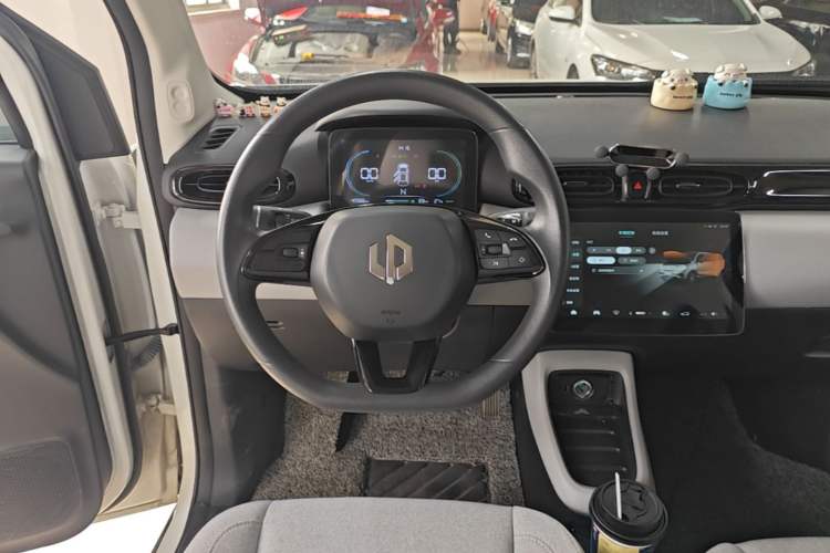 Used Leapmotor T03 2023 310 Lite Edition Steering Wheel