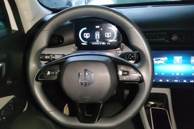 Used Leapmotor T03 2023 200 Lite Edition Steering Wheel