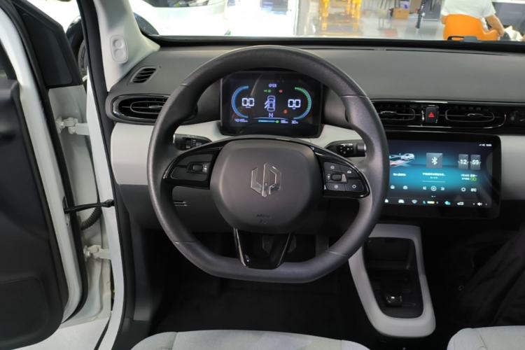 Used Leapmotor T03 2023 200 Lite Edition Steering Wheel