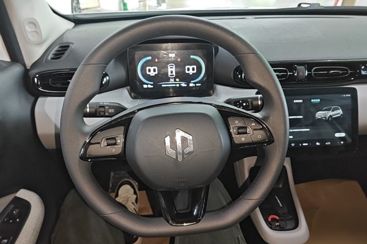 Used Leapmotor T03 2023 200 Lite Edition Steering Wheel