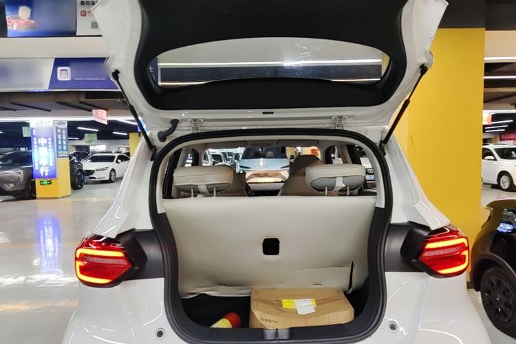 Used Leapmotor T03 2023 200 Lite Edition Trunk