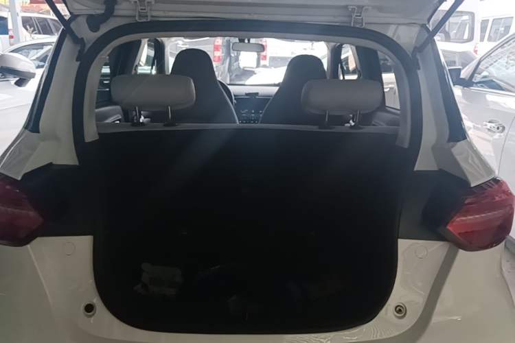 Used Leapmotor T03 2023 200 Lite Edition Trunk