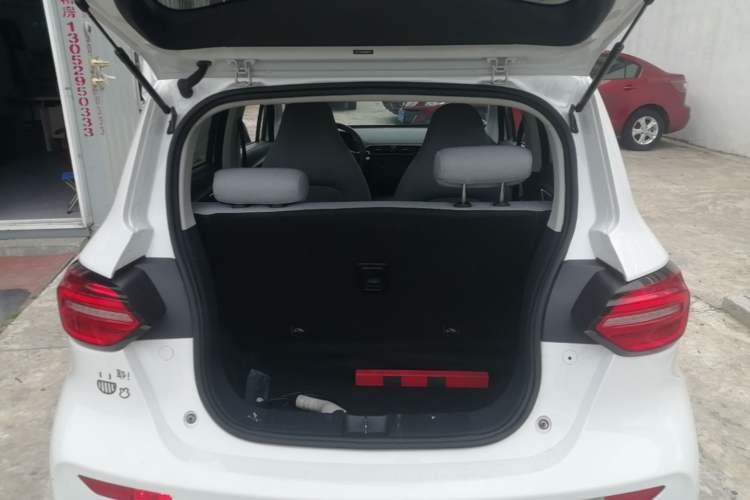 Used Leapmotor T03 2023 200 Lite Edition Trunk