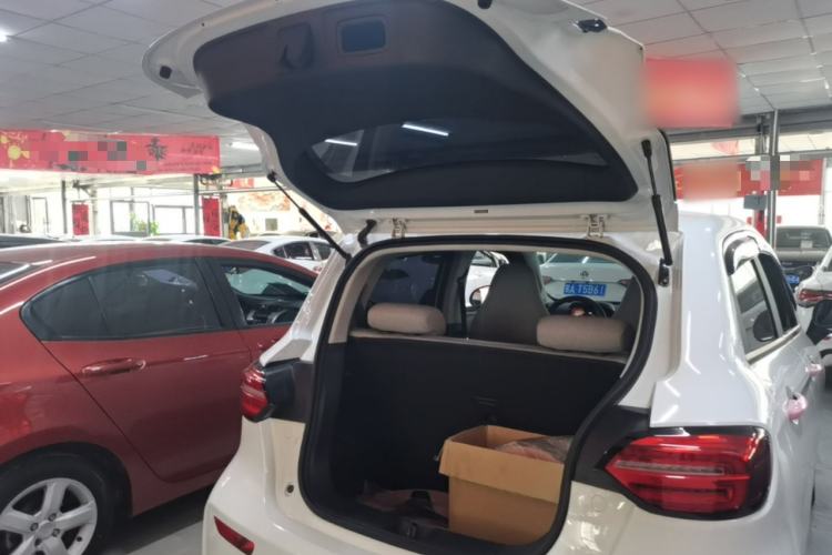 Used Leapmotor T03 2023 200 Lite Edition Trunk