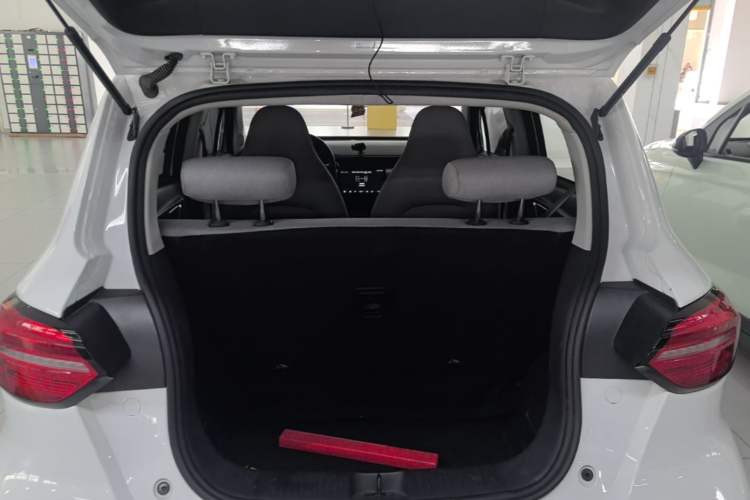 Used Leapmotor T03 2023 310 Lite Edition Trunk