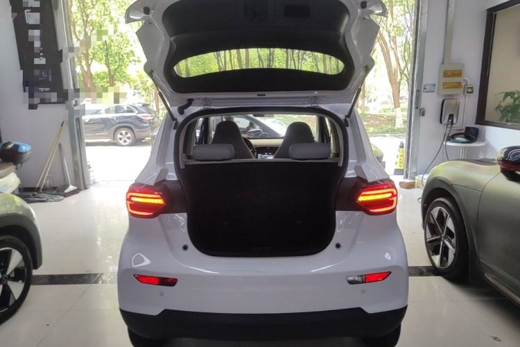 Used Leapmotor T03 2023 200 Lite Edition Trunk
