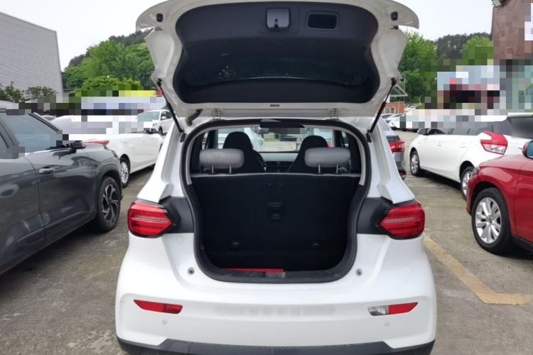 Used Leapmotor T03 2023 200 Lite Edition Trunk