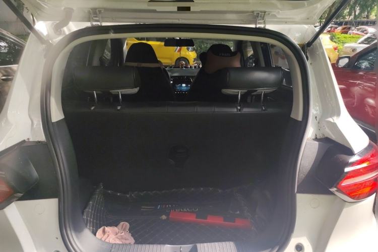 Used Leapmotor T03 2023 200 Lite Edition Trunk