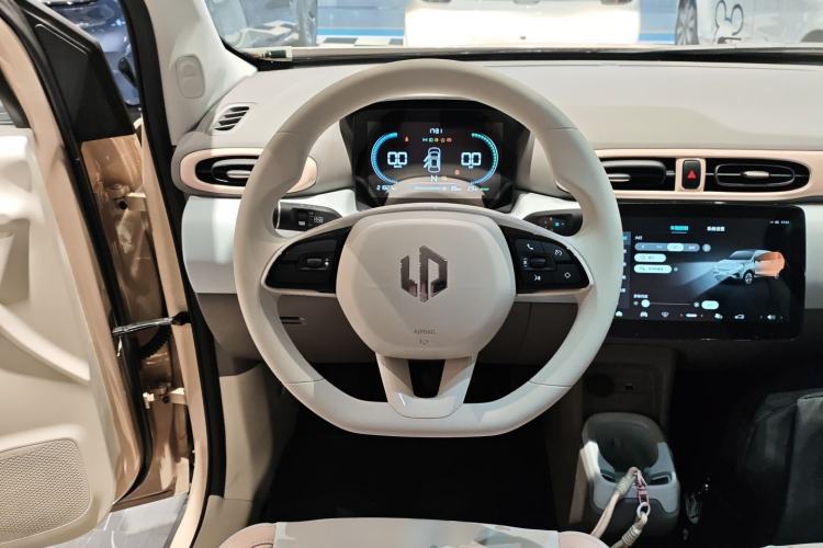 Used Leapmotor T03 2023 403 Lite Edition Steering Wheel