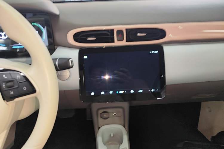 Used Leapmotor T03 2024 310 Comfort Edition Audio And AC Panel