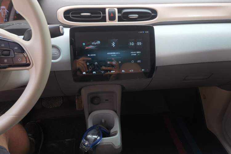 Used Leapmotor T03 2024 200 Lite Edition Audio And AC Panel