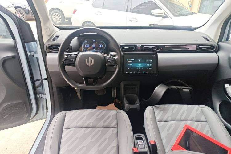 Used Leapmotor T03 2024 310 Comfort Edition Center Console