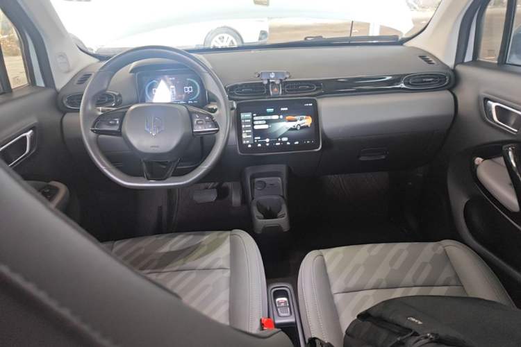 Used Leapmotor T03 2024 403 Comfort Edition Center Console