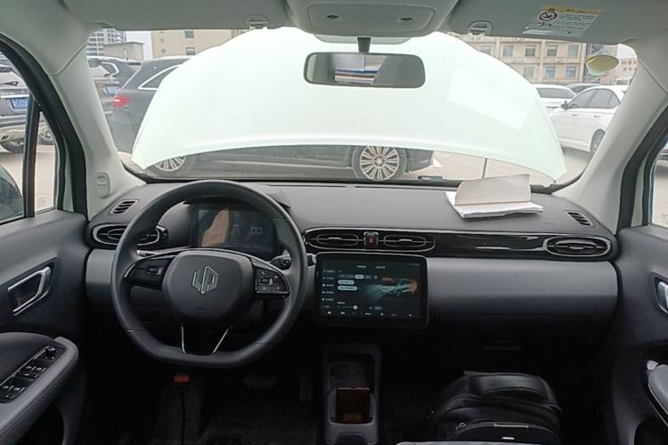 Used Leapmotor T03 2024 403 Comfort Edition Center Console