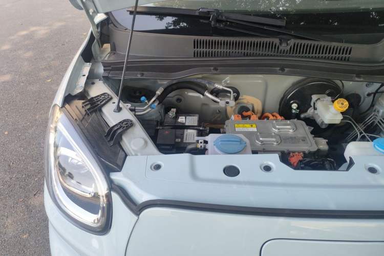 Used Leapmotor T03 2024 200 Lite Edition Engine Bay Right