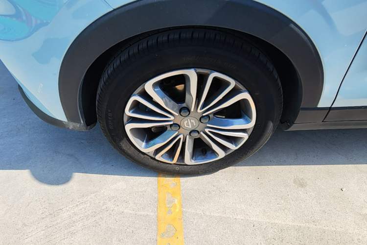 Used Leapmotor T03 2024 310 Comfort Edition Left Front Wheel Hub
