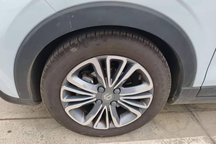Used Leapmotor T03 2024 403 Comfort Edition Left Front Wheel Hub