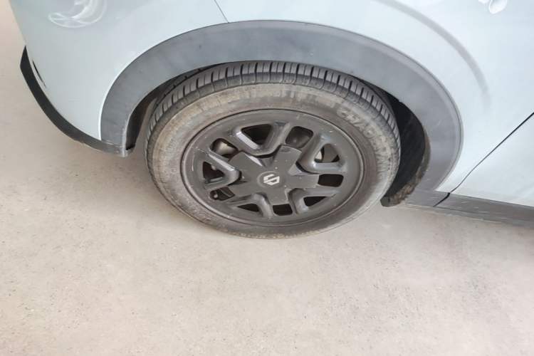 Used Leapmotor T03 2024 310 Comfort Edition Left Front Wheel Hub